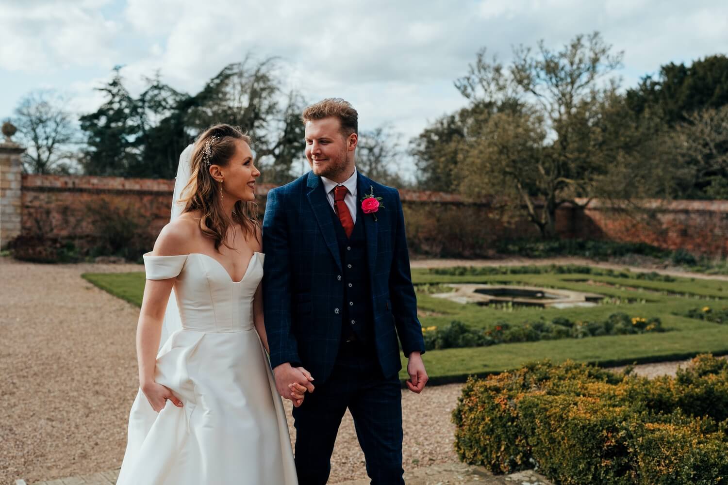 Doddington Hall wedding photo