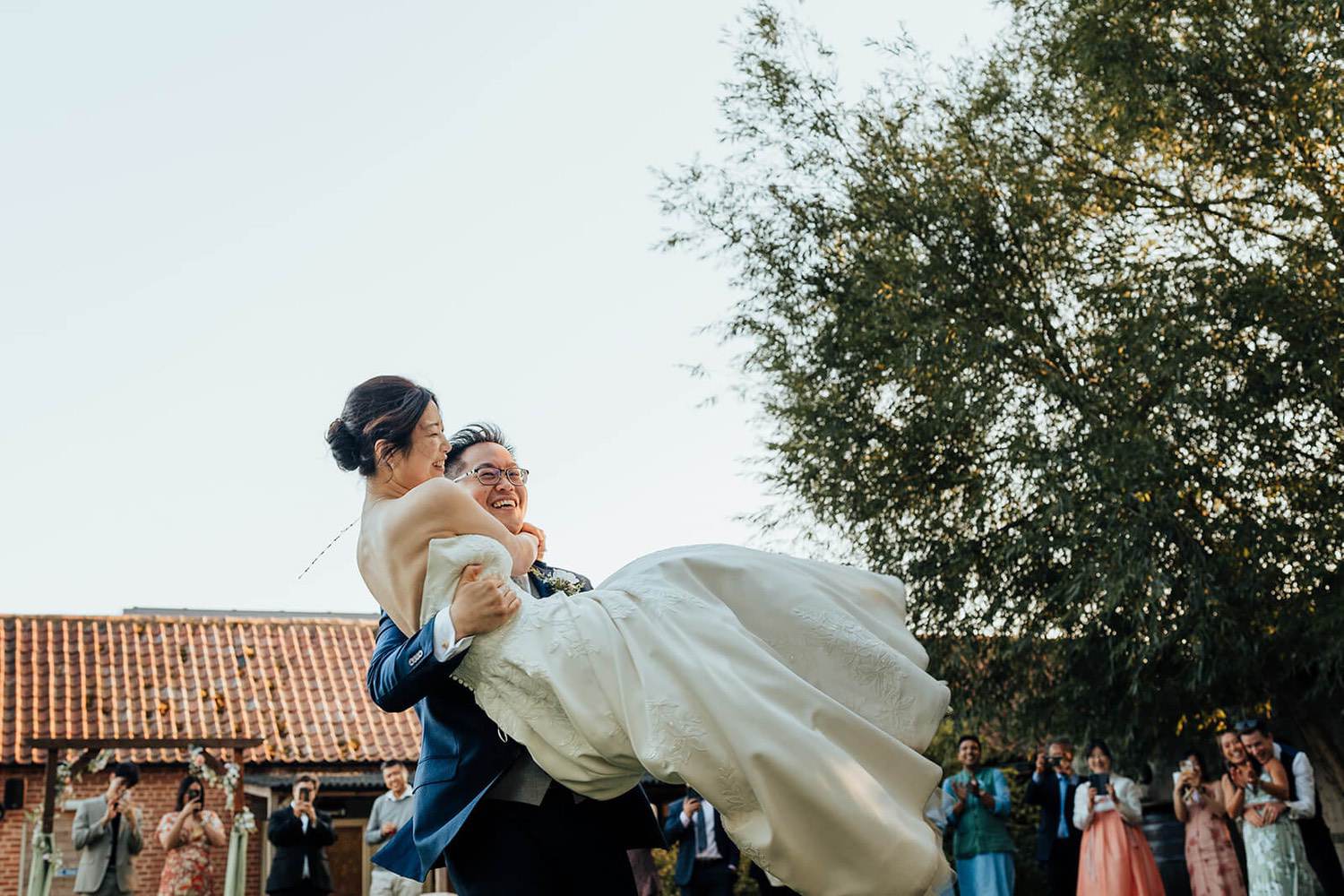 Outdoor first dance at Pheasantry Brewery